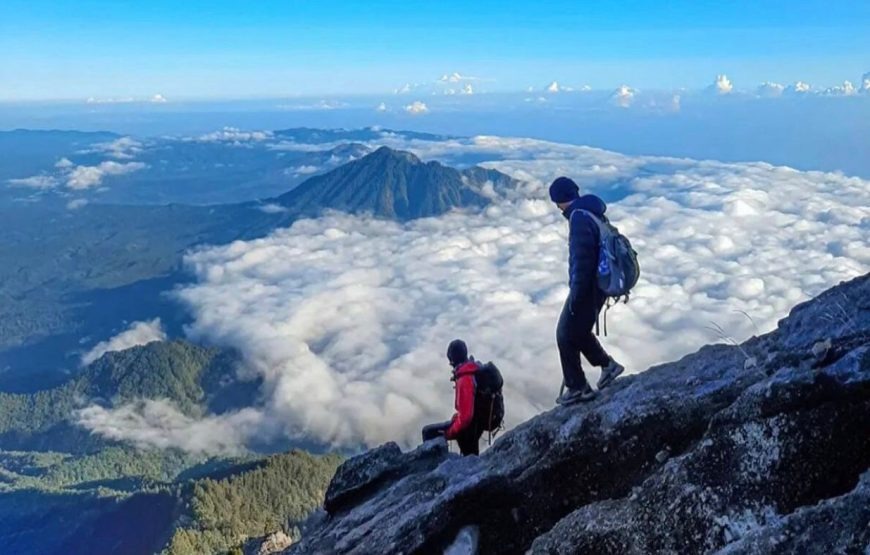 Mount-Agung-TA-870x555