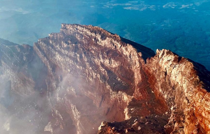 Mount-Agung-TA4-870x555