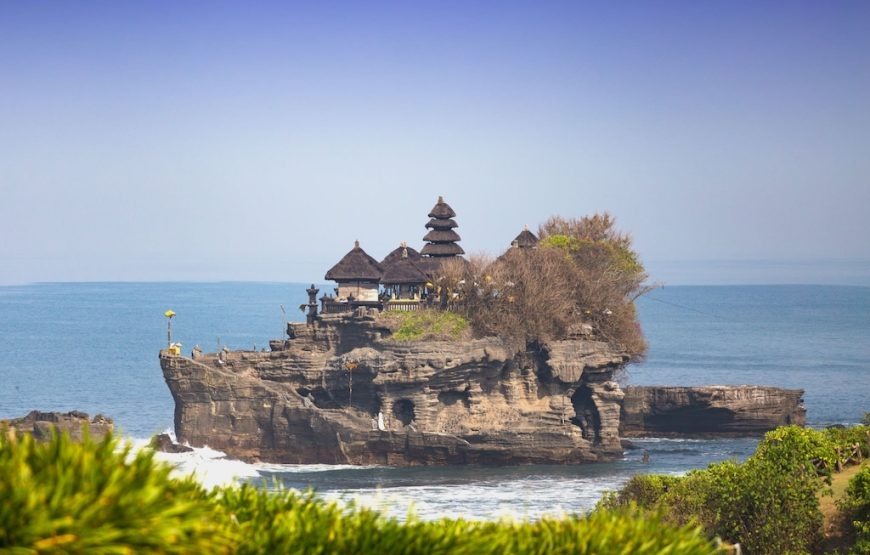 Tanah-Lot-01-870x555